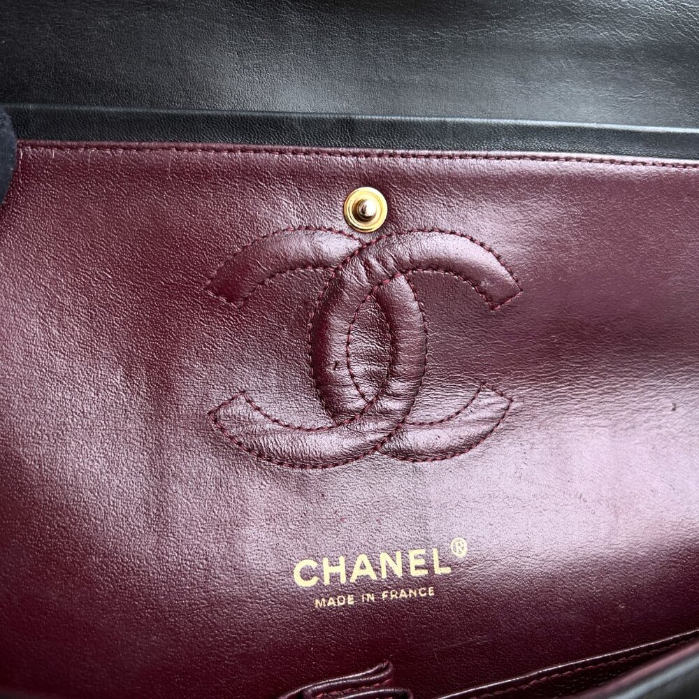 Authentic Chanel Double Flap Classic Medium Lambskin Black Shoulder Bag B0820 - Picture 11 of 16